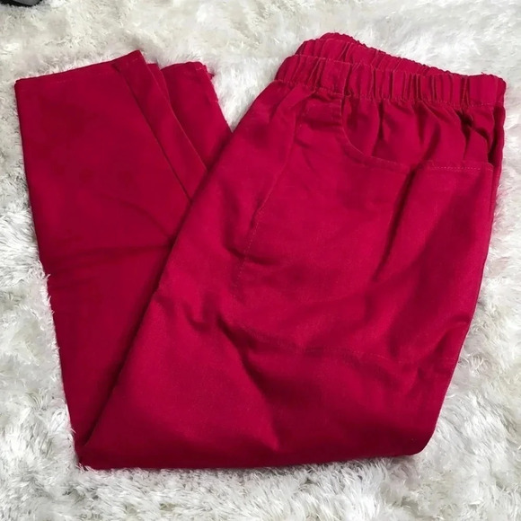 WOMAN WITHIN Dark Pink Capris - Picture 1 of 6